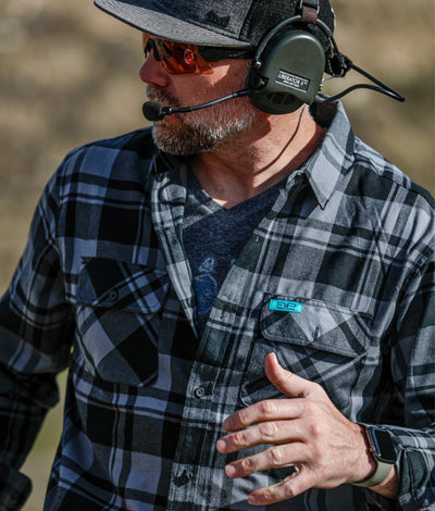 AE Classic Flannel Black & Grey